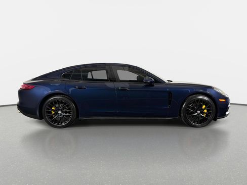 Used 2017 Porsche Panamera 4 AWD/4WD image 2