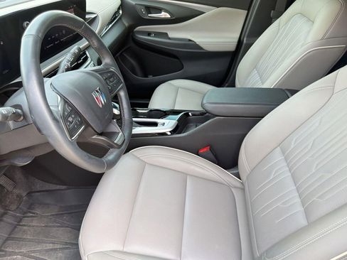 Used 2025 Buick Envista Avenir image 5