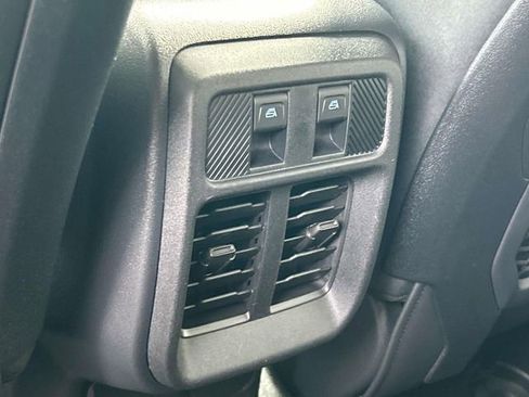 New 2025 Ford Bronco Badlands image 18