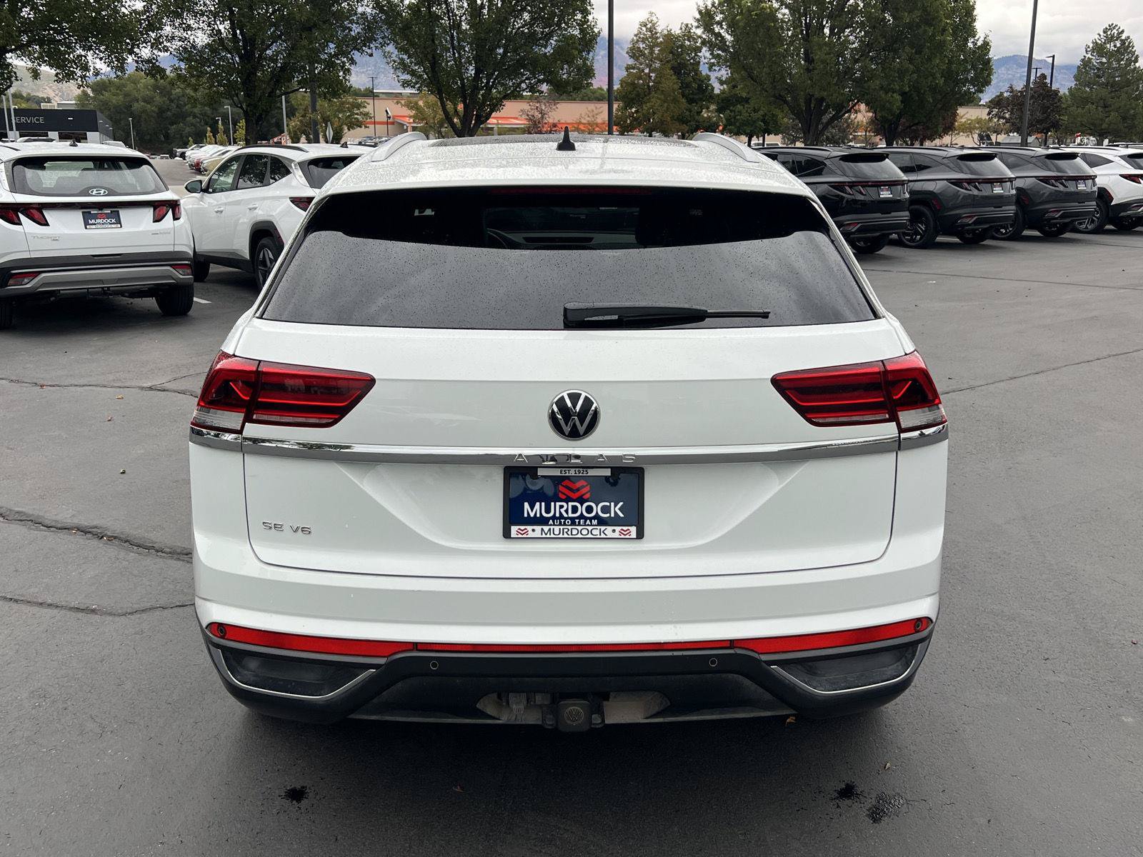 Used 2022 Volkswagen Atlas Cross Sport SE FWD image 18