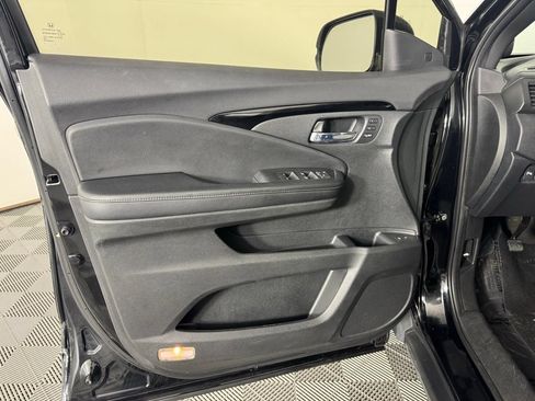 Used 2019 Honda Passport Touring image 10