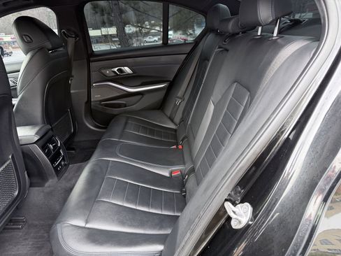 Used 2020 BMW M340i xDrive image 18