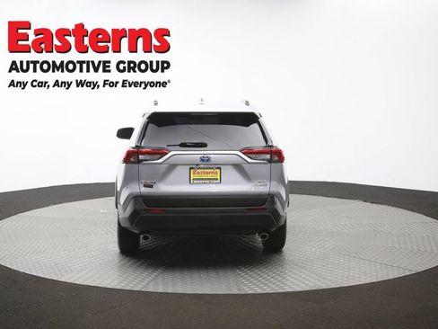 Used 2021 Toyota RAV4 XLE w/ XLE Grade Weather Package AWD/4WD image 38