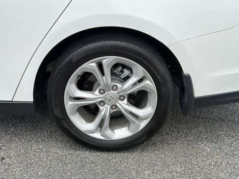 Used 2024 Honda Accord LX image 29