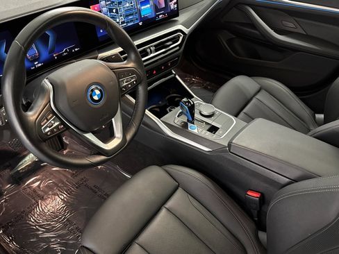Certified 2023 BMW i4 eDrive40 w/ Premium Package image 4