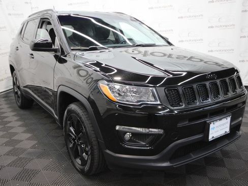 Used 2020 Jeep Compass Latitude AWD/4WD image 10