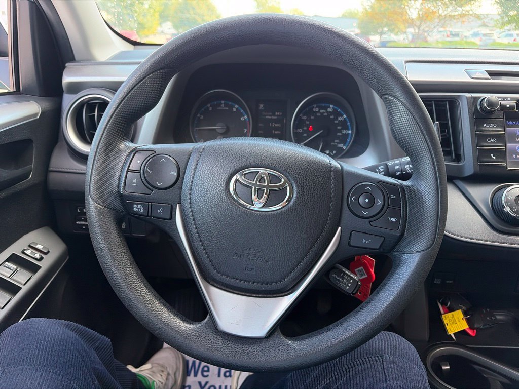 Used 2017 Toyota RAV4 LE w/ All Weather Liner Package AWD/4WD image 7