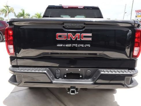 Used 2025 GMC Sierra 1500 Pro w/ Graphite Edition AWD/4WD image 5