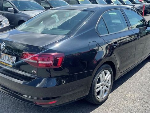Used 2018 Volkswagen Jetta S FWD image 9