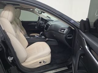 Used 2023 Maserati Ghibli Modena Q4 AWD/4WD image 7
