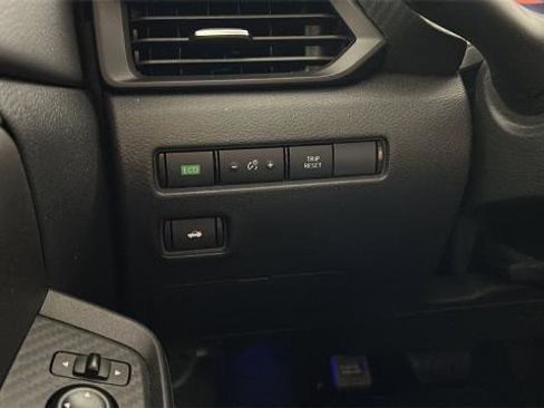 Certified 2025 Nissan Sentra S w/ Lighting Package image 25