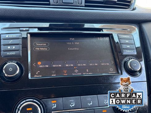 Used 2020 Nissan Rogue S FWD image 22