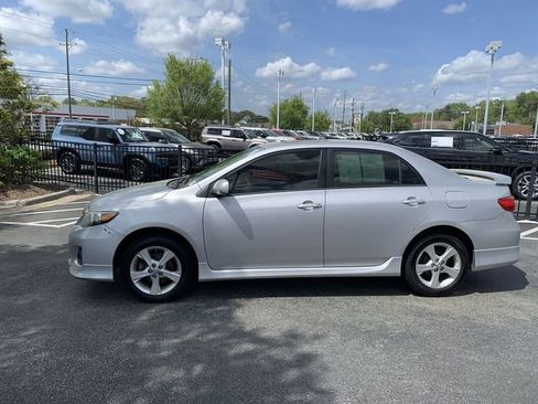 Used 2012 Toyota Corolla S FWD image 5