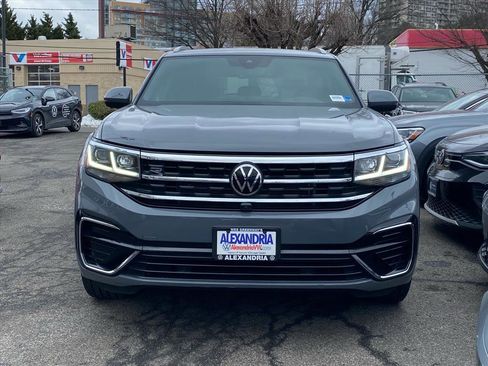 Certified 2022 Volkswagen Atlas Cross Sport SEL Premium R-Line image 5