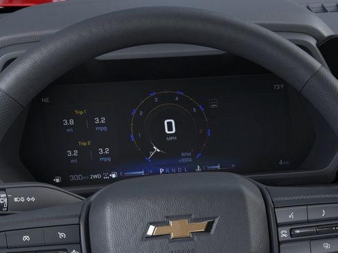 Used 2026 Chevrolet Colorado W/T AWD/4WD image 18