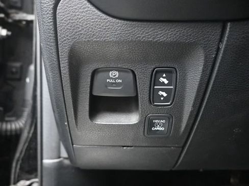 Used 2021 RAM 1500 Limited AWD/4WD image 14