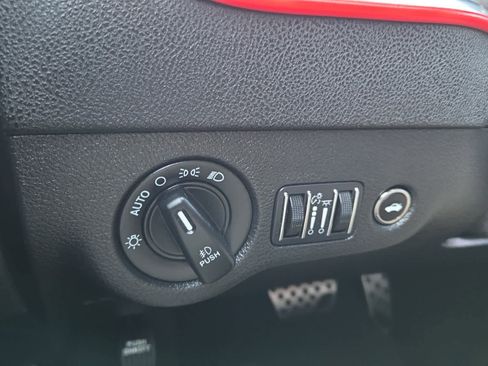 Used 2020 Dodge Charger Scat Pack image 36