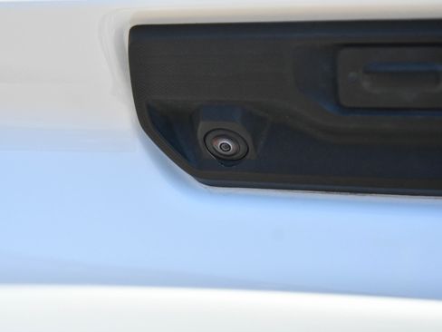 Used 2025 Chevrolet Silverado 2500 LT image 42