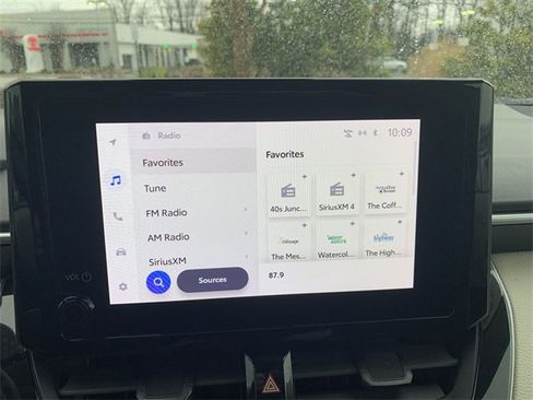 Certified 2023 Toyota Corolla LE image 24