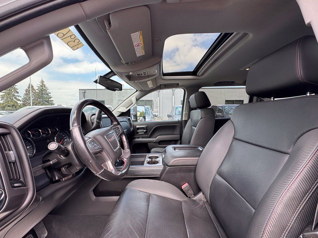 Used 2019 GMC Sierra 2500 SLT w/ All Terrain HD Package AWD/4WD image 22