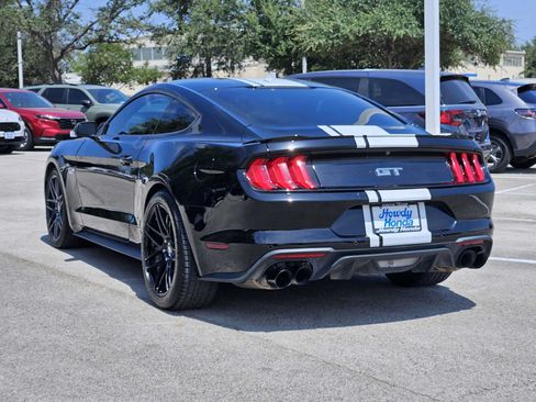 Used 2022 Ford Mustang GT Premium RWD image 6