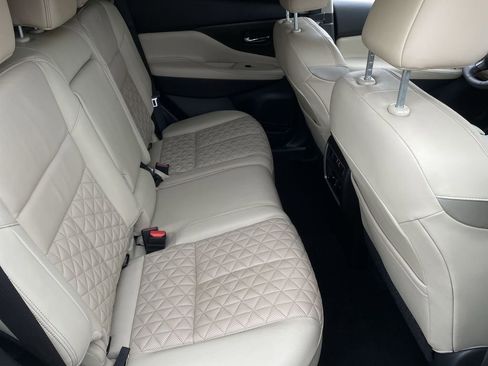 Used 2023 Nissan Murano Platinum w/ Cargo Package image 28