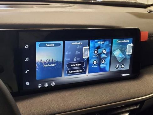 New 2026 Nissan Kicks SV image 24