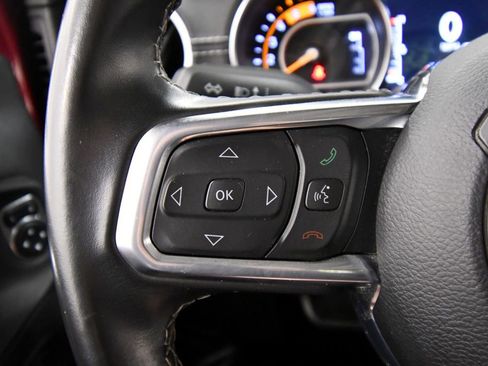 Used 2021 Jeep Wrangler Unlimited Sahara w/ Dual Top Group AWD/4WD image 20