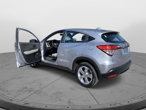 Used 2021 Honda HR-V LX image 10