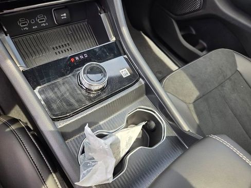 New 2026 Jeep Grand Cherokee Altitude RWD image 25