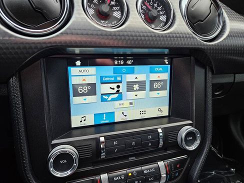 Used 2017 Ford Mustang Premium w/ Ecoboost Performance Package image 20