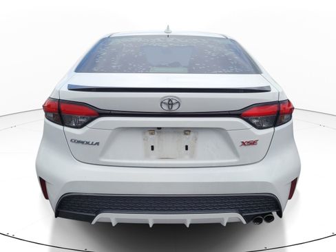 Used 2021 Toyota Corolla XSE FWD image 6