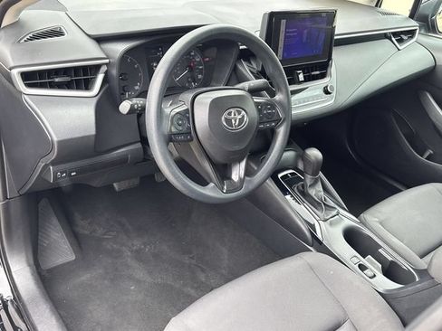 Used 2024 Toyota Corolla LE FWD image 22