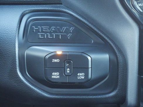 New 2025 RAM 2500 Laramie AWD/4WD image 21
