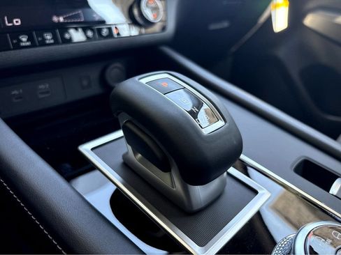 New 2026 Nissan Rogue SL AWD/4WD image 16