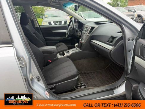 Used 2012 Subaru Outback 2.5i Premium AWD/4WD image 11
