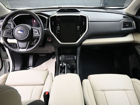 New 2025 Subaru Ascent Limited image 18