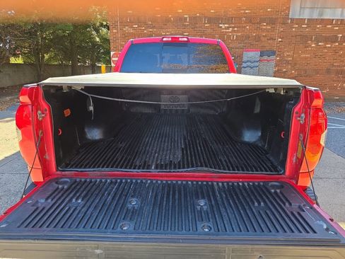 Used 2015 Toyota Tundra SR5 w/ TRD Off Road Package image 30