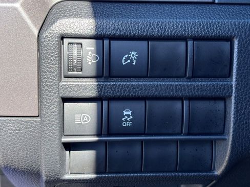 Used 2024 Toyota Tacoma TRD Sport AWD/4WD image 22