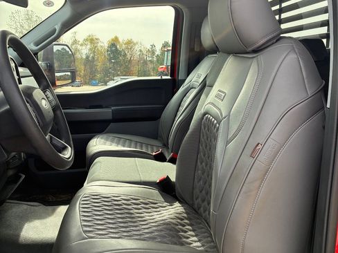 Used 2024 Ford F350 XLT w/ FX4 Off-Road Package image 15