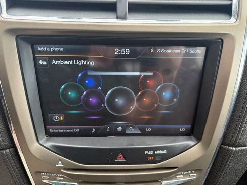 Used 2012 Lincoln MKX AWD image 12