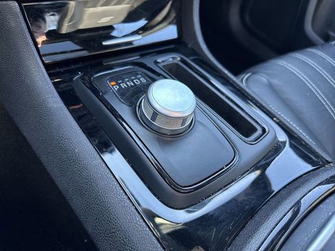 Used 2021 Chrysler 300 S image 20