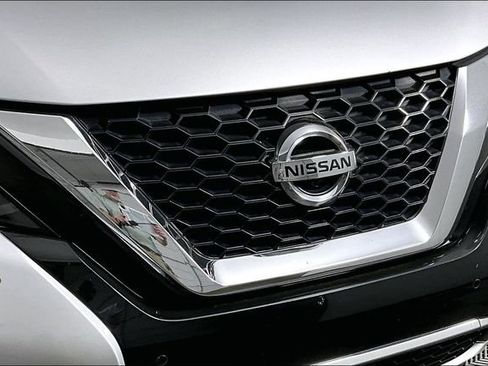 Used 2020 Nissan Murano SV w/ Premium Package image 31