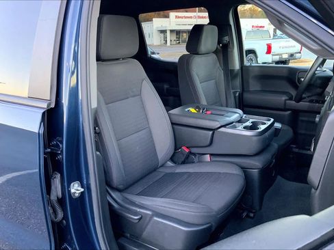 Used 2022 Chevrolet Silverado 1500 Custom image 8