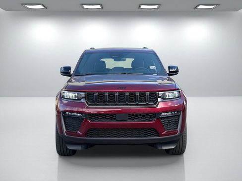 New 2026 Jeep Grand Cherokee Limited AWD/4WD image 9