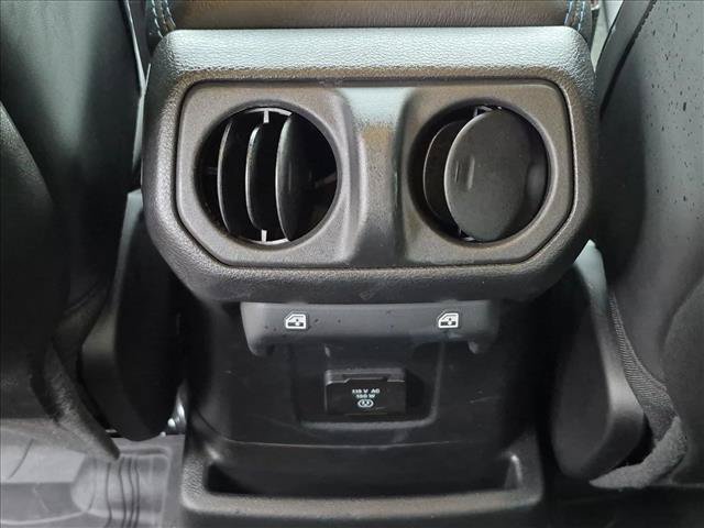 Used 2024 Jeep Wrangler High Altitude AWD/4WD image 16
