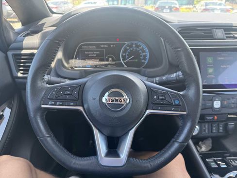 Certified 2020 Nissan Leaf SV w/ SV Technology Package image 8
