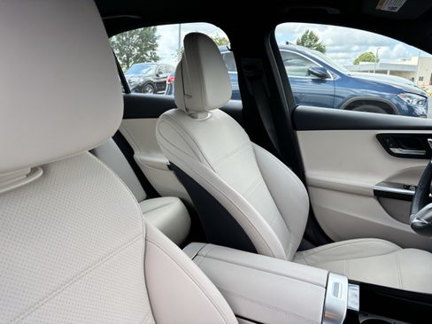 Certified 2024 Mercedes-Benz C 300 Sedan image 34