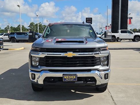 Used 2025 Chevrolet Silverado 2500 LT w/ Safety Package AWD/4WD image 2