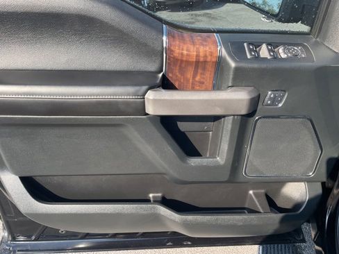 Used 2016 Ford F150 Platinum w/ Trailer Tow Package image 15